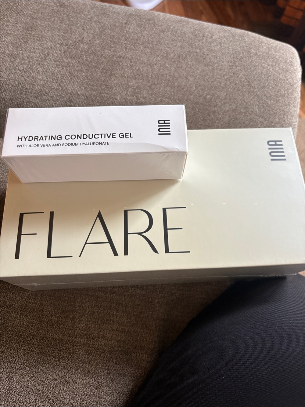 Inia Flare 3 in 1 firming skin care device